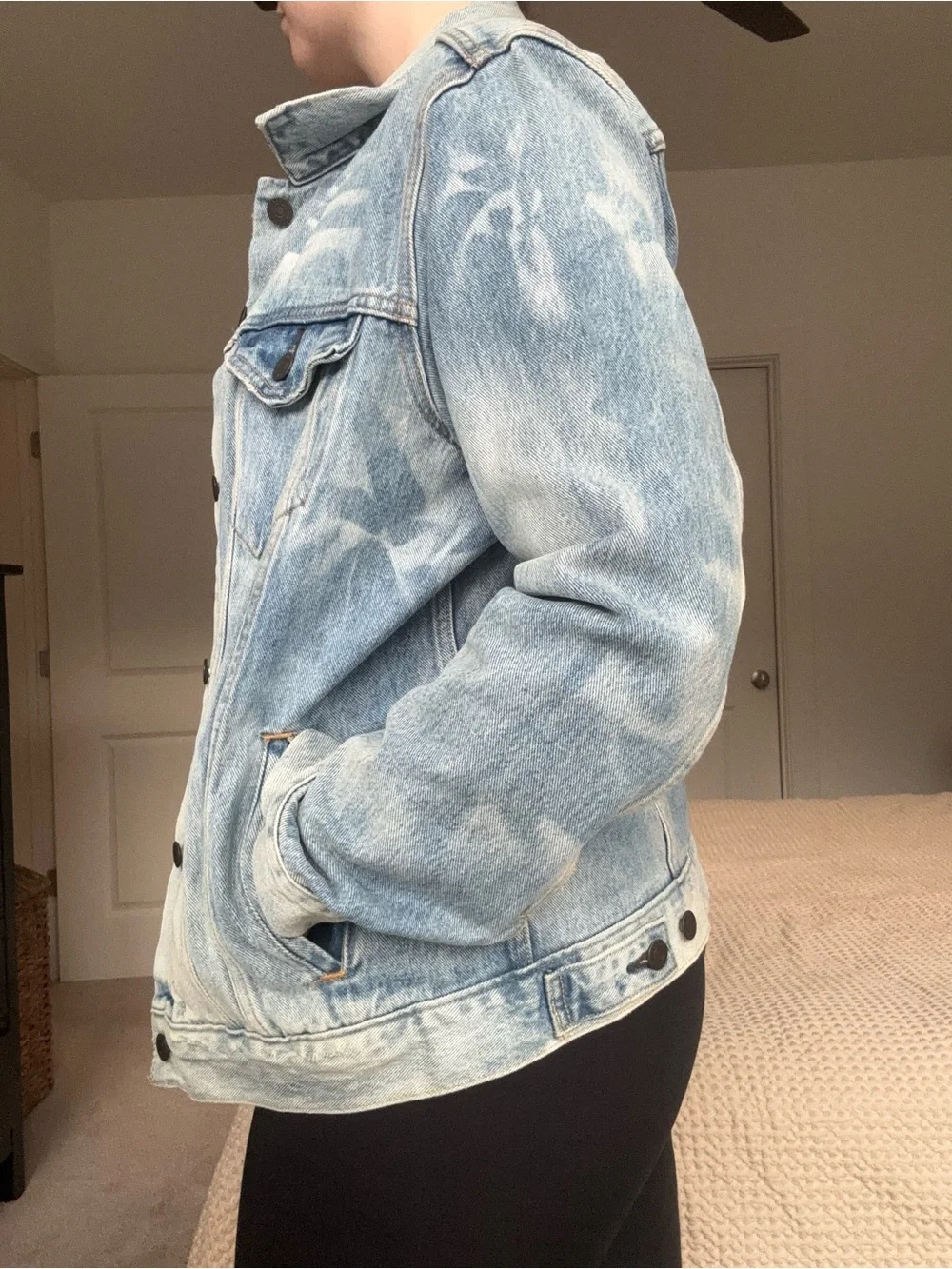 Levi's Light Blue Denim Jacket - Picture 3 of 10